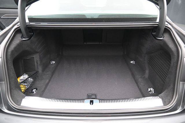 New 2027 Audi S8 AWD/4WD image 12