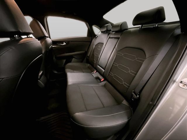 Used 2023 Kia Forte GT-Line w/ GT-Line Technology Package FWD image 25
