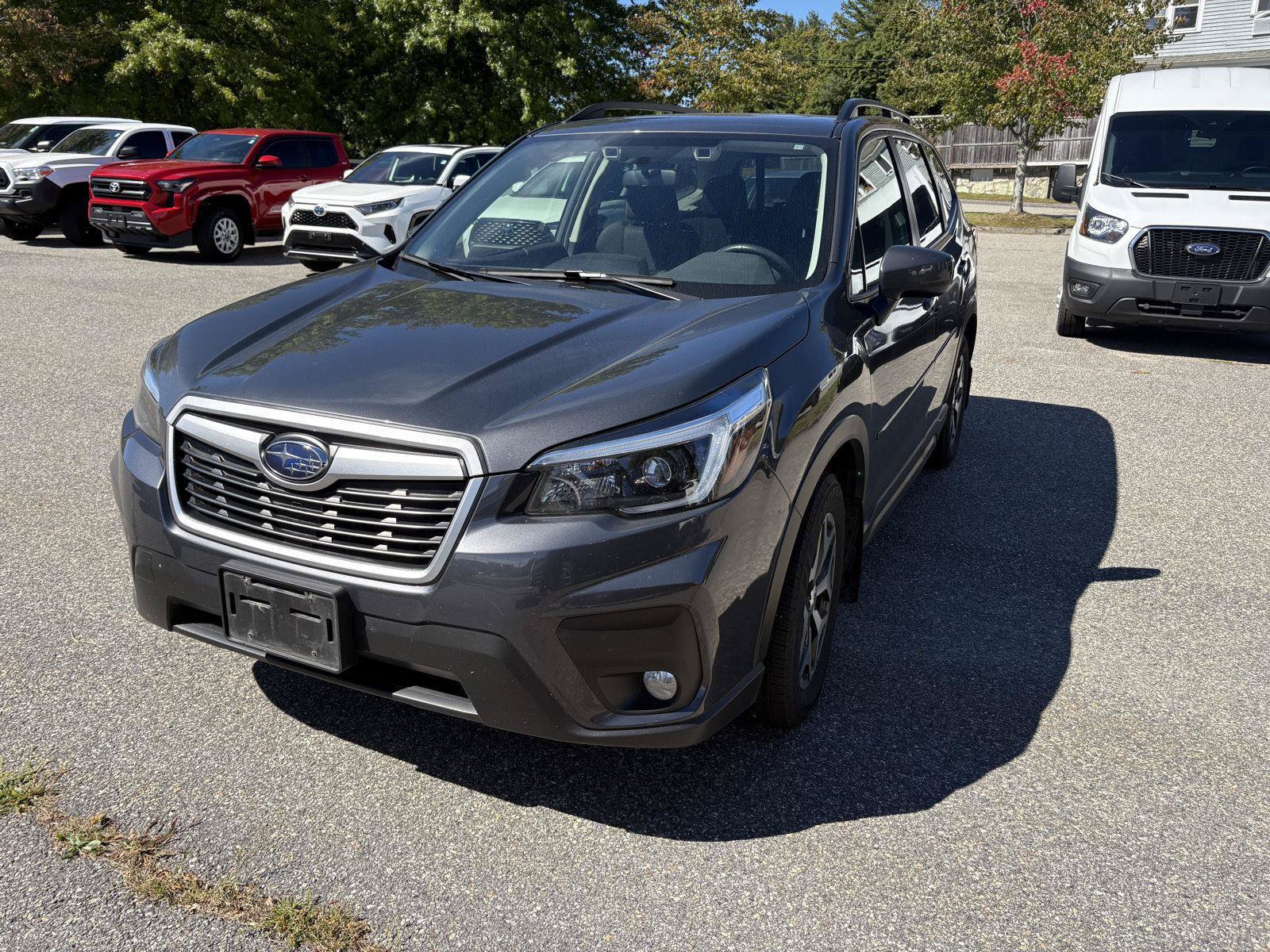 Used 2021 Subaru Forester Premium AWD/4WD image 3