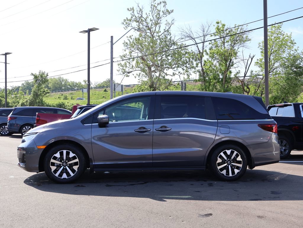Certified 2026 Honda Odyssey EX-L image 4