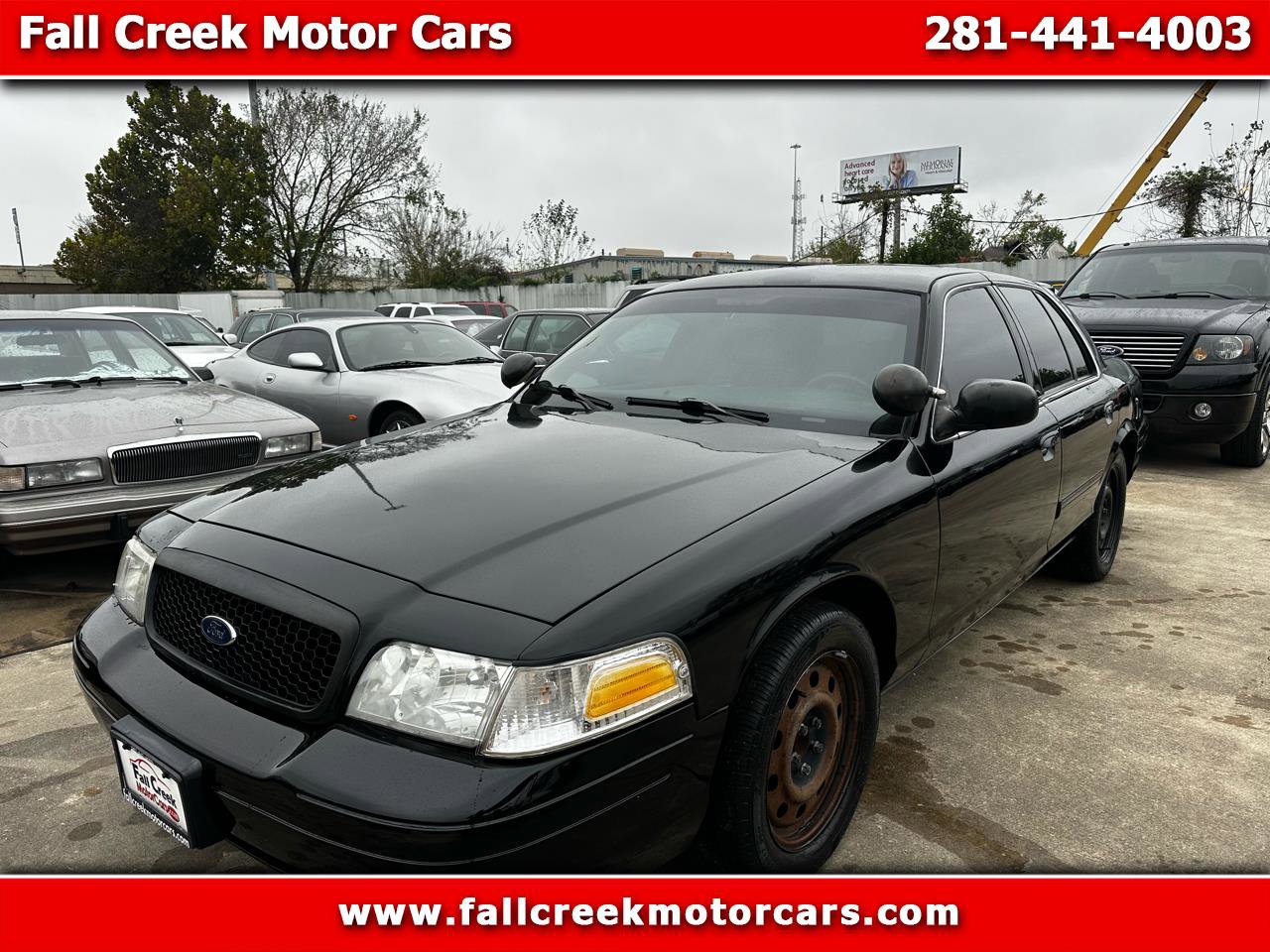Used 2011 Ford Crown Victoria Police Interceptor w/ Comfort & Convenience Group image 1