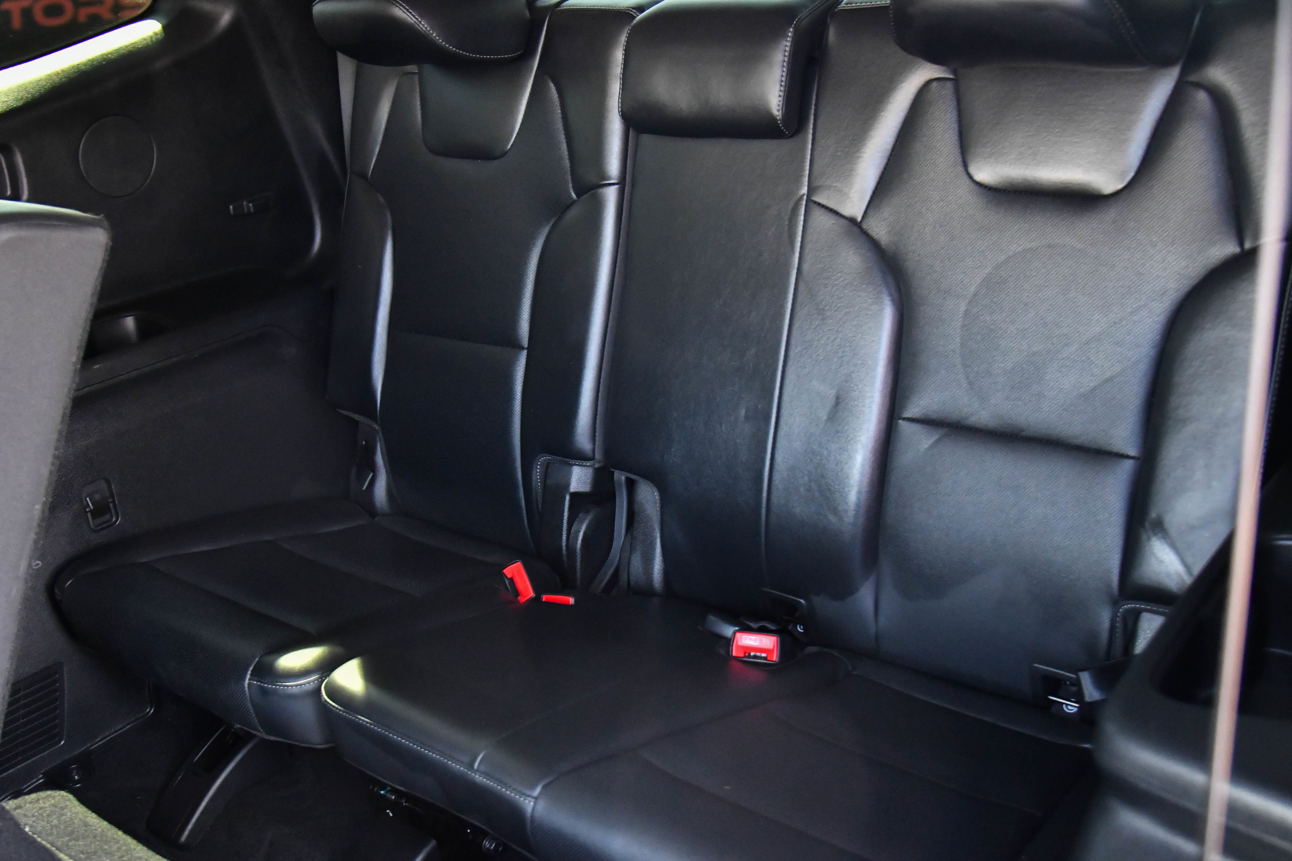 Used 2022 Kia Telluride LX image 34