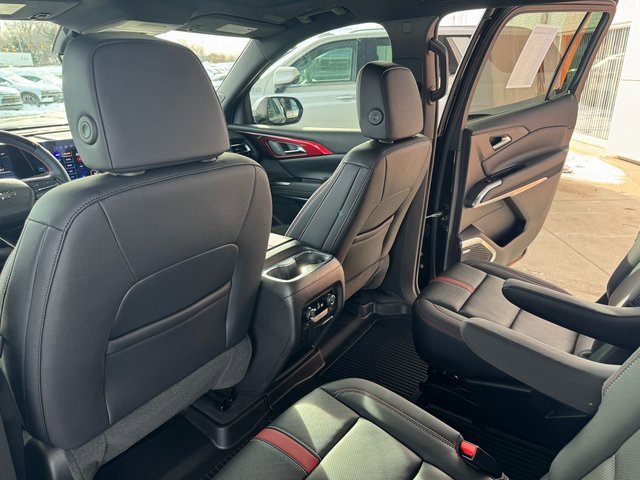 Certified 2025 Chevrolet Traverse RS w/ LPO, Floor Liner Package image 32