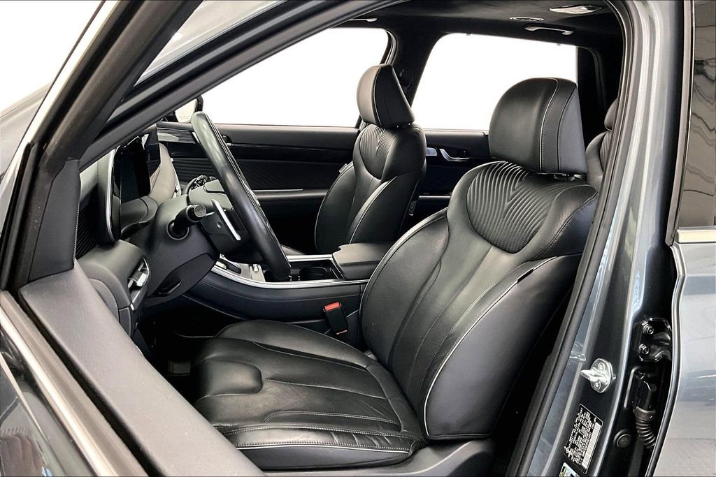 Used 2023 Hyundai Palisade Calligraphy w/ Cargo Package image 26