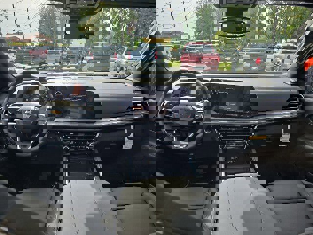 New 2025 Chevrolet Suburban LT w/ Comfort Package image 21