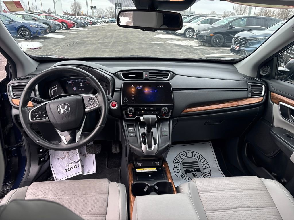 Used 2020 Honda CR-V Touring image 14