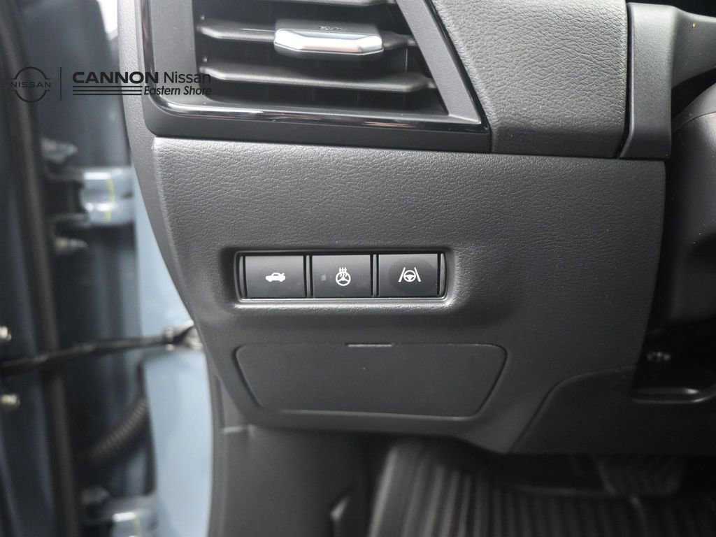 New 2026 Nissan Sentra SR image 13