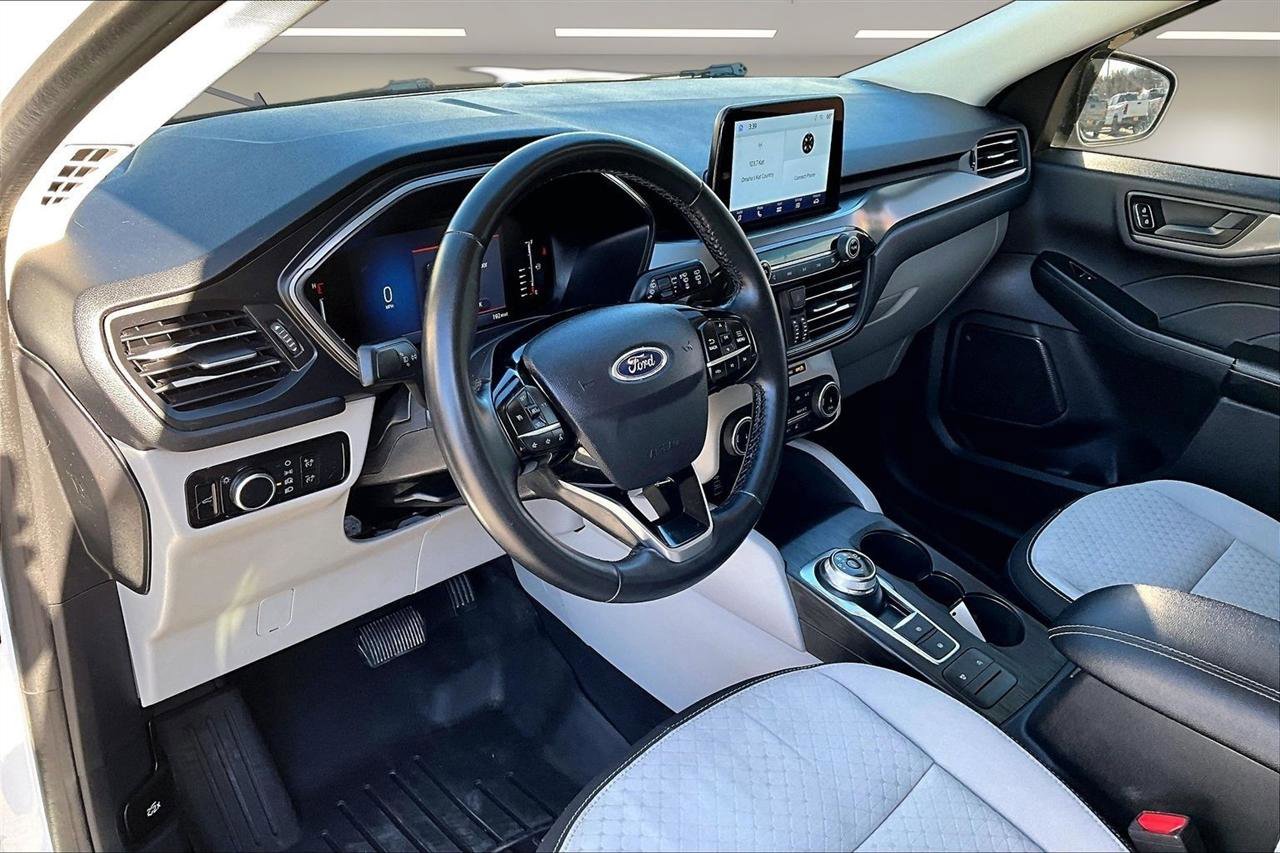 Used 2024 Ford Escape Active image 18