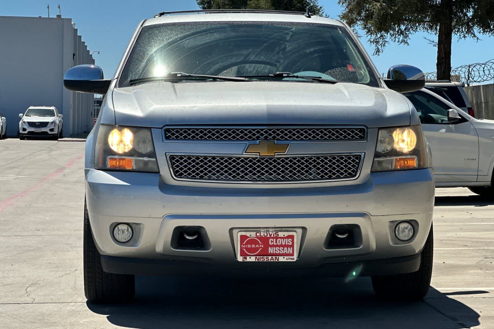 Used 2012 Chevrolet Tahoe LTZ AWD/4WD image 10