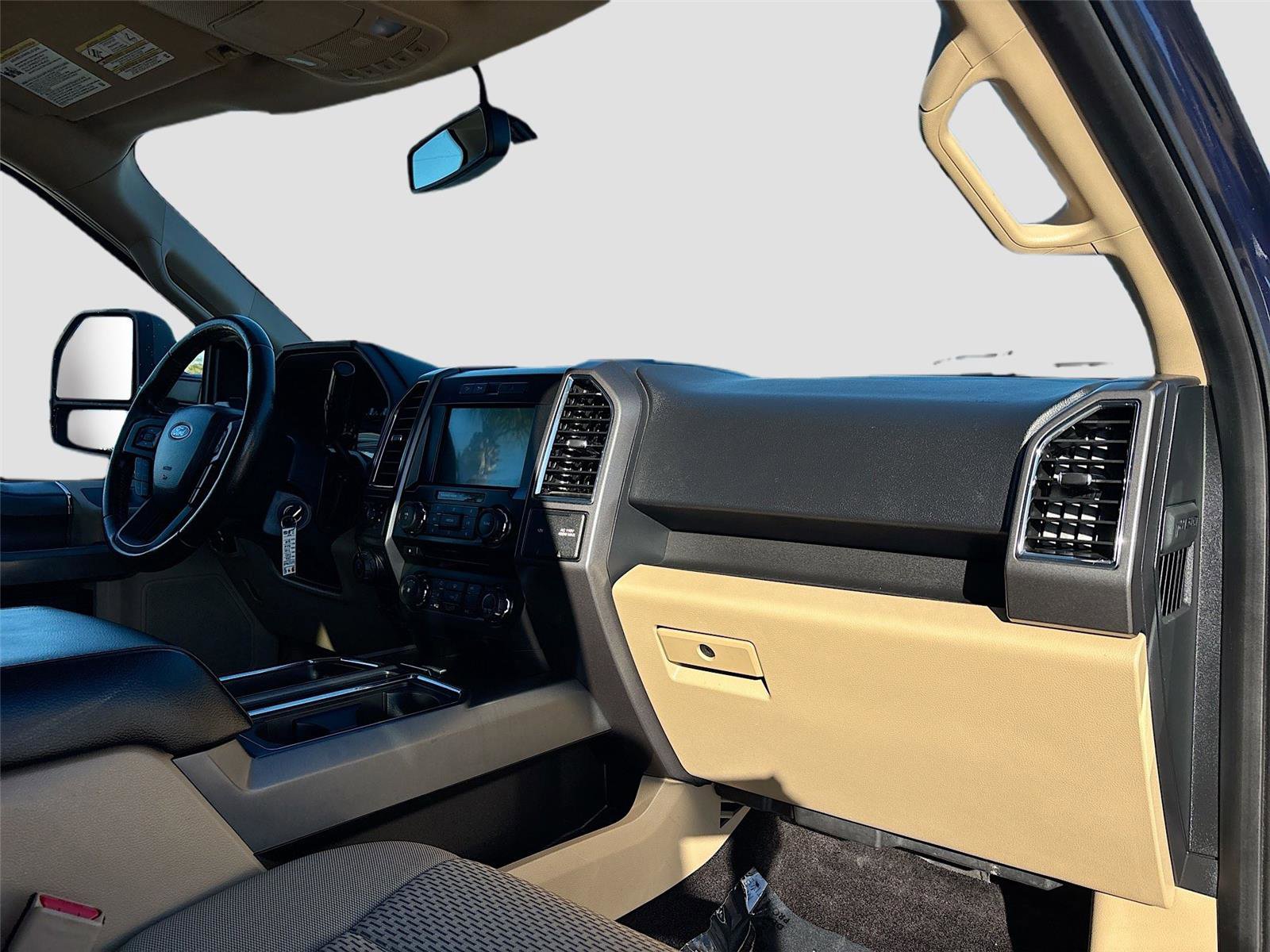 Used 2016 Ford F150 XLT w/ Equipment Group 302A Luxury image 30