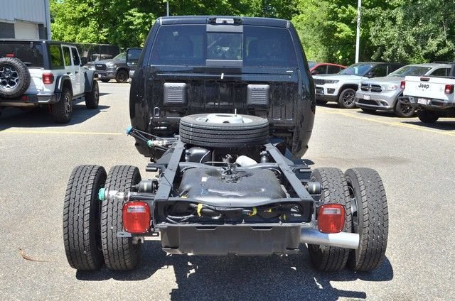 New 2026 RAM 5500 Tradesman AWD/4WD image 7