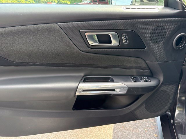 Used 2024 Ford Mustang GT RWD image 9