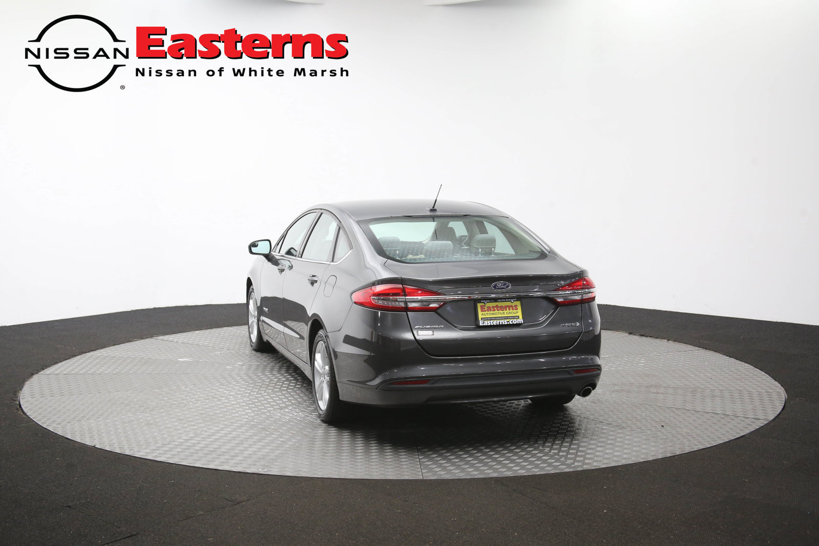 Used 2018 Ford Fusion S FWD image 38