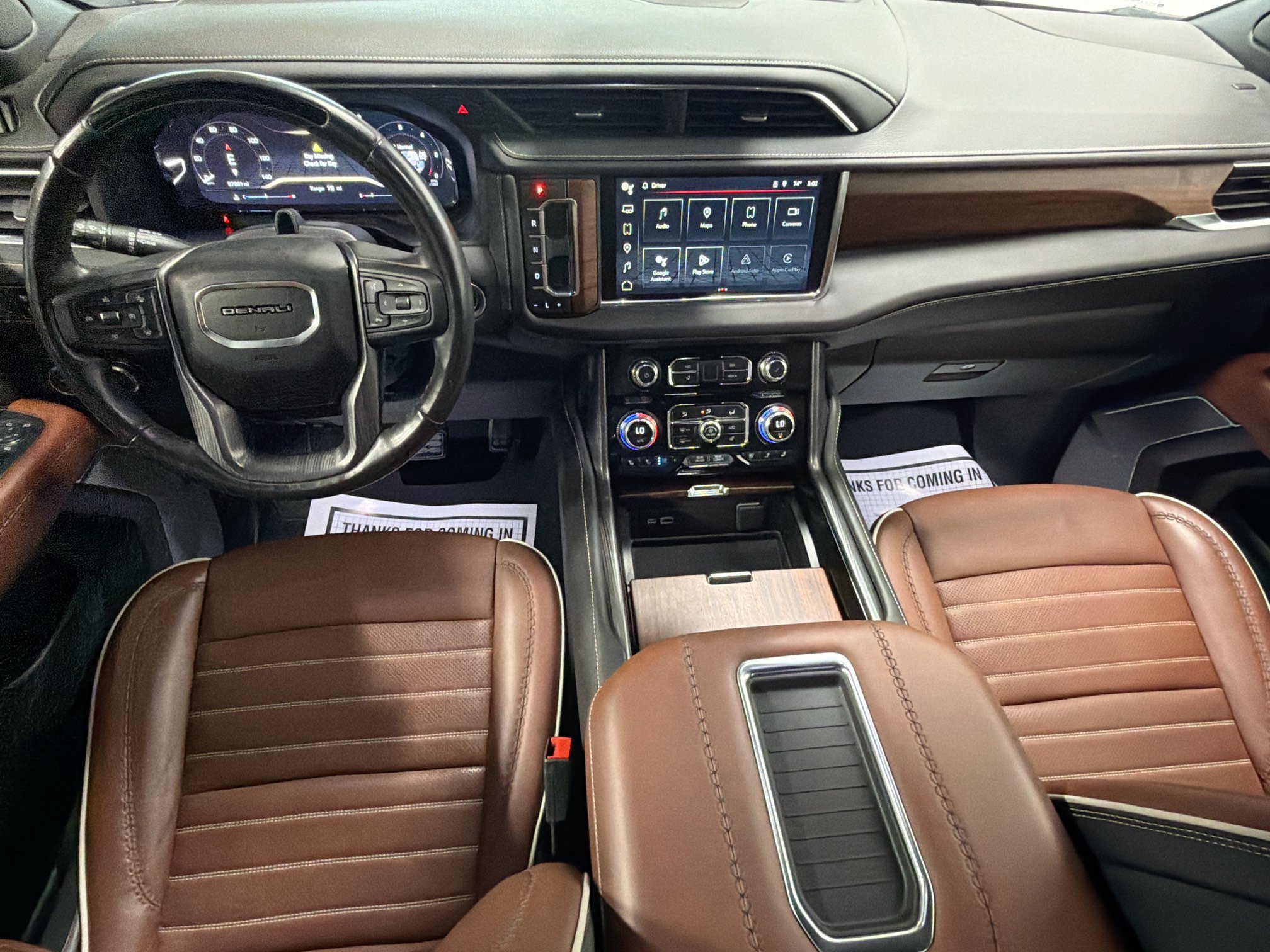 Used 2023 GMC Yukon Denali Ultimate AWD/4WD image 17