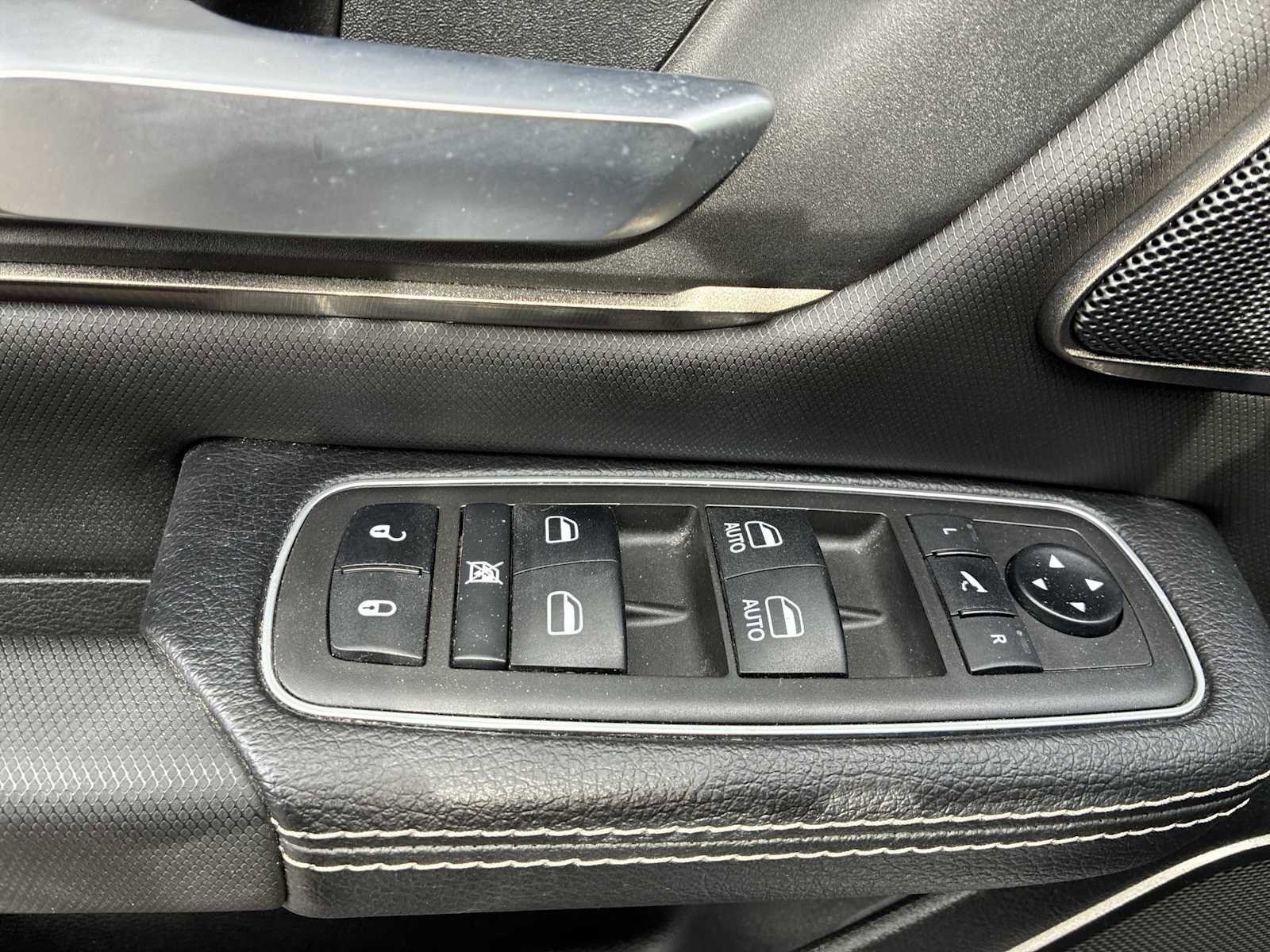 Used 2021 RAM 1500 Sport w/ Leather & Sound Group AWD/4WD image 15