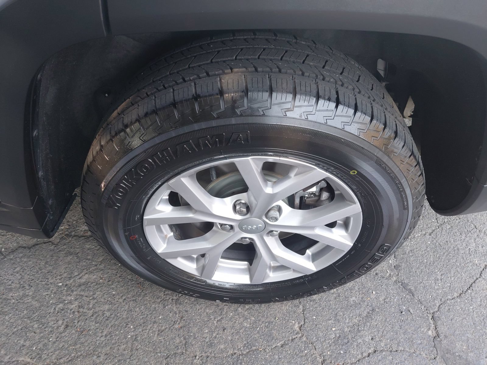 Used 2021 Jeep Grand Cherokee L Limited AWD/4WD image 30