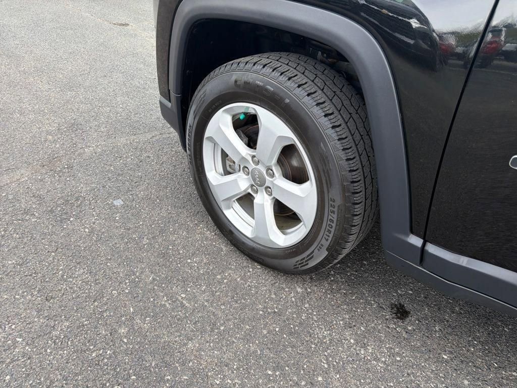 Used 2020 Jeep Compass Latitude image 22