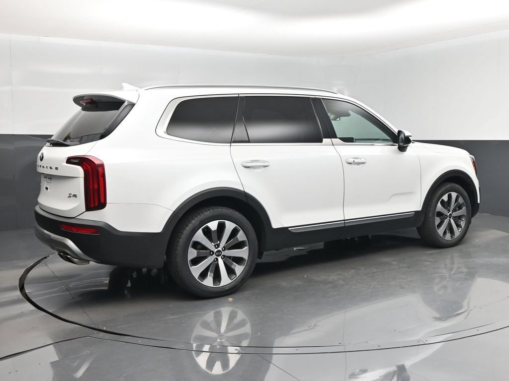 Used 2020 Kia Telluride S AWD/4WD image 3