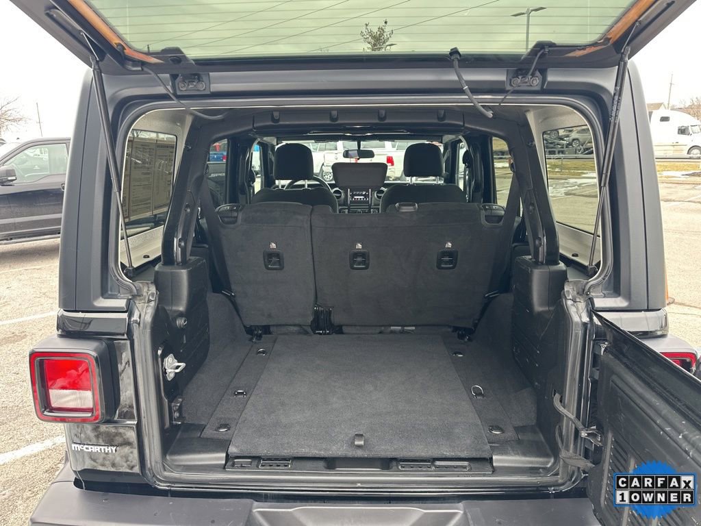 Used 2021 Jeep Wrangler Unlimited Sahara AWD/4WD image 37