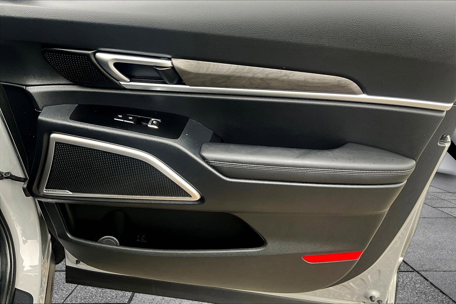 Used 2025 Kia Telluride EX X-Line image 19