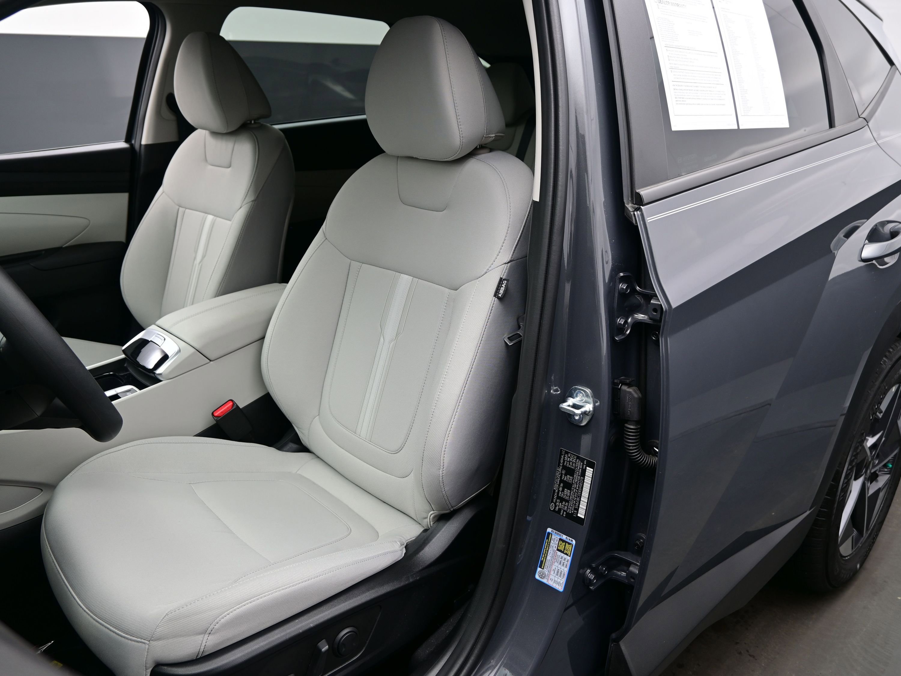 Certified 2025 Hyundai Tucson SEL image 12