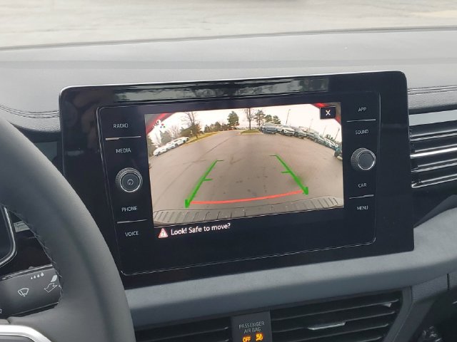 New 2026 Volkswagen Jetta SE FWD image 21