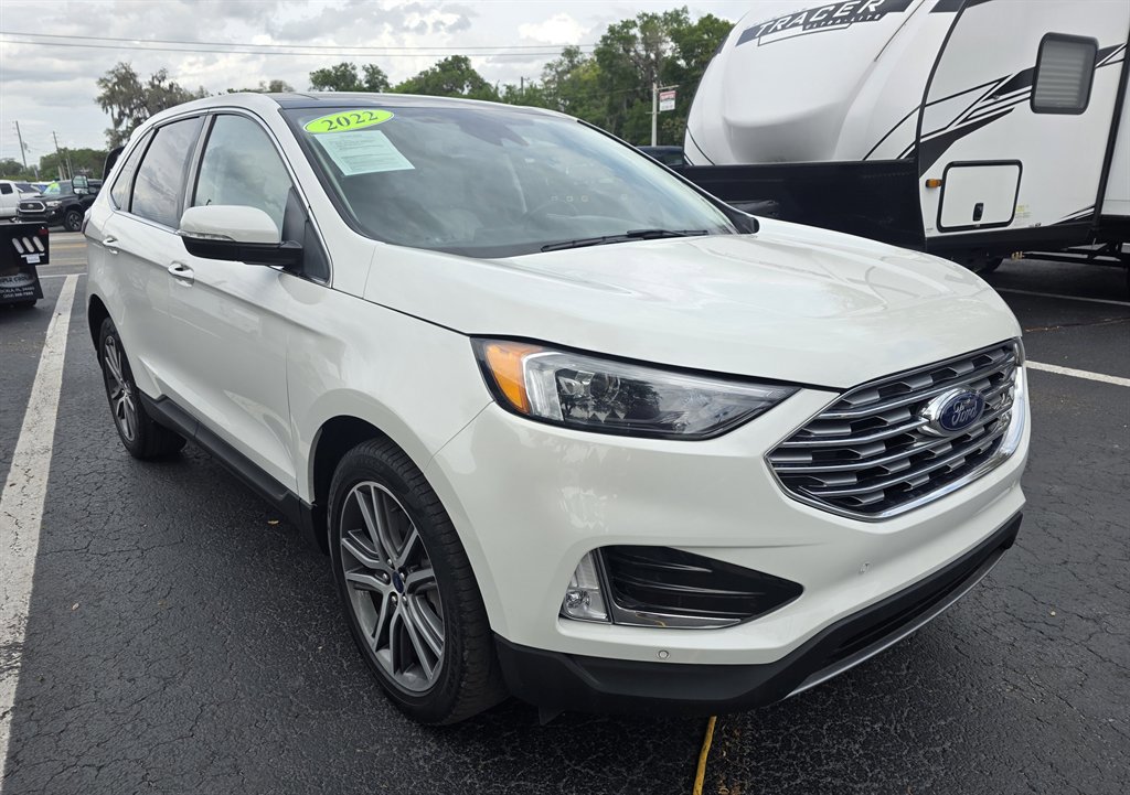 Used 2022 Ford Edge Titanium AWD/4WD image 11