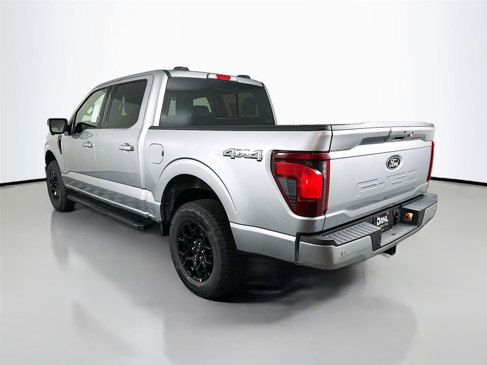 New 2026 Ford F150 XLT w/ Equipment Group 302A MID AWD/4WD image 10