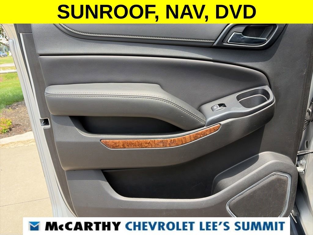 Used 2019 Chevrolet Suburban Premier AWD/4WD image 49