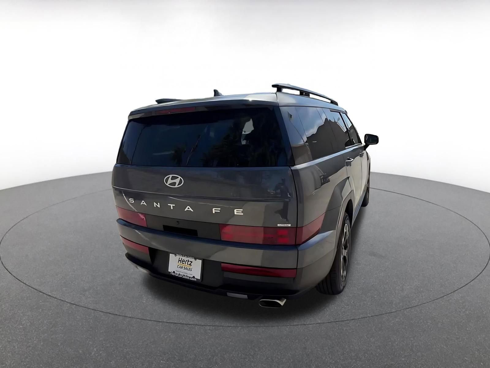 Used 2025 Hyundai Santa Fe SEL image 14