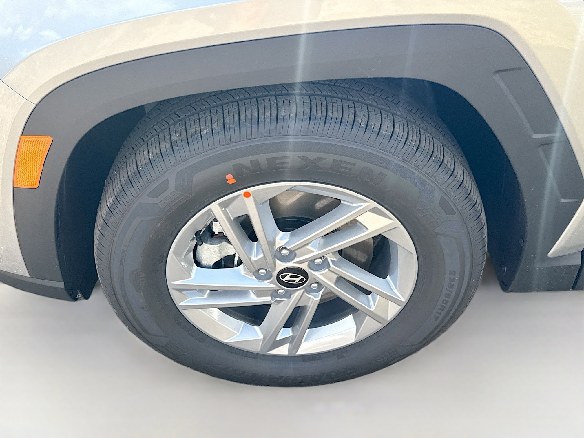 New 2026 Hyundai Tucson SE image 23