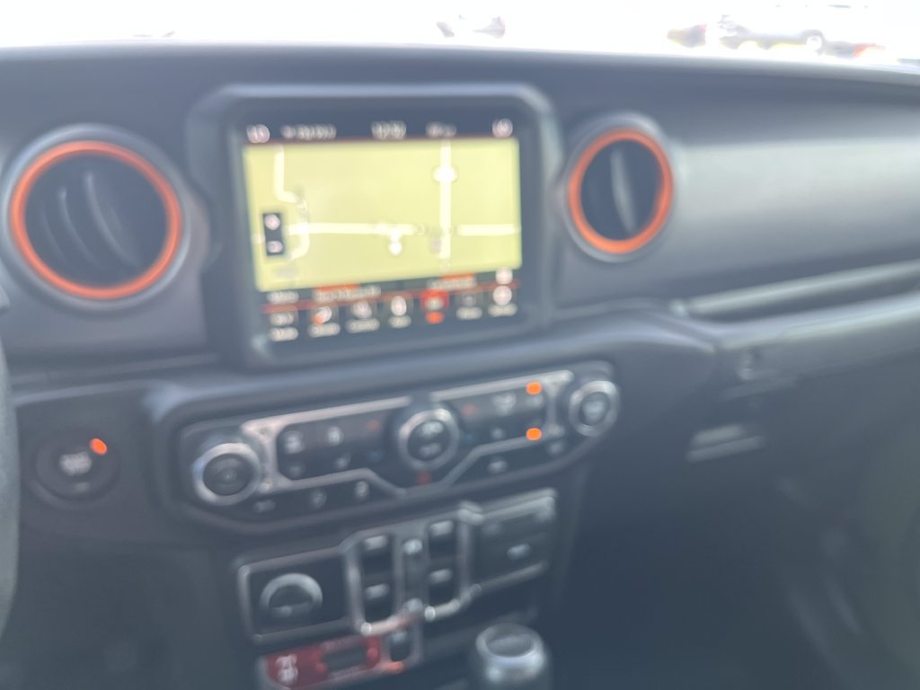 Used 2021 Jeep Gladiator Mojave AWD/4WD image 18