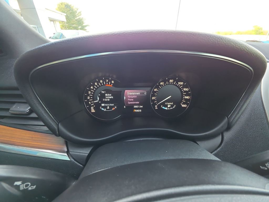 Used 2018 Lincoln MKC Reserve w/ Canadian Touring Package image 15