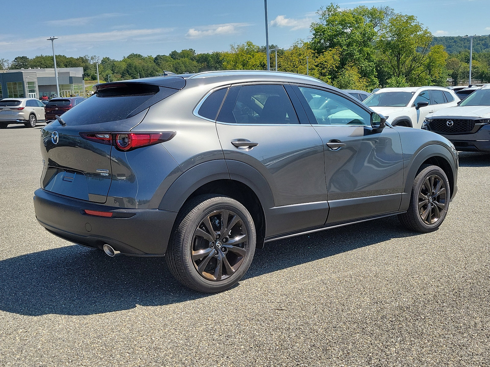 Used 2024 MAZDA CX-30 2.5 Turbo w/ Premium Plus Pkg image 4