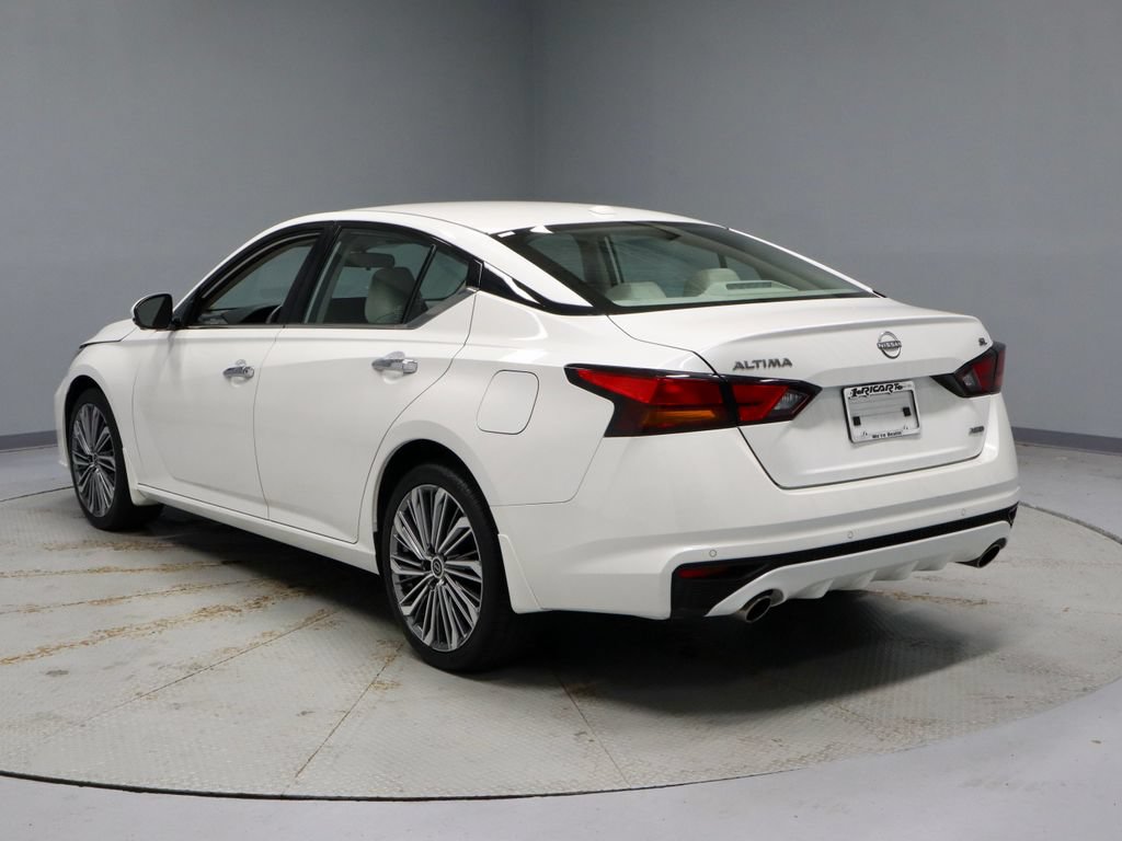 Certified 2024 Nissan Altima 2.5 SL AWD/4WD image 8