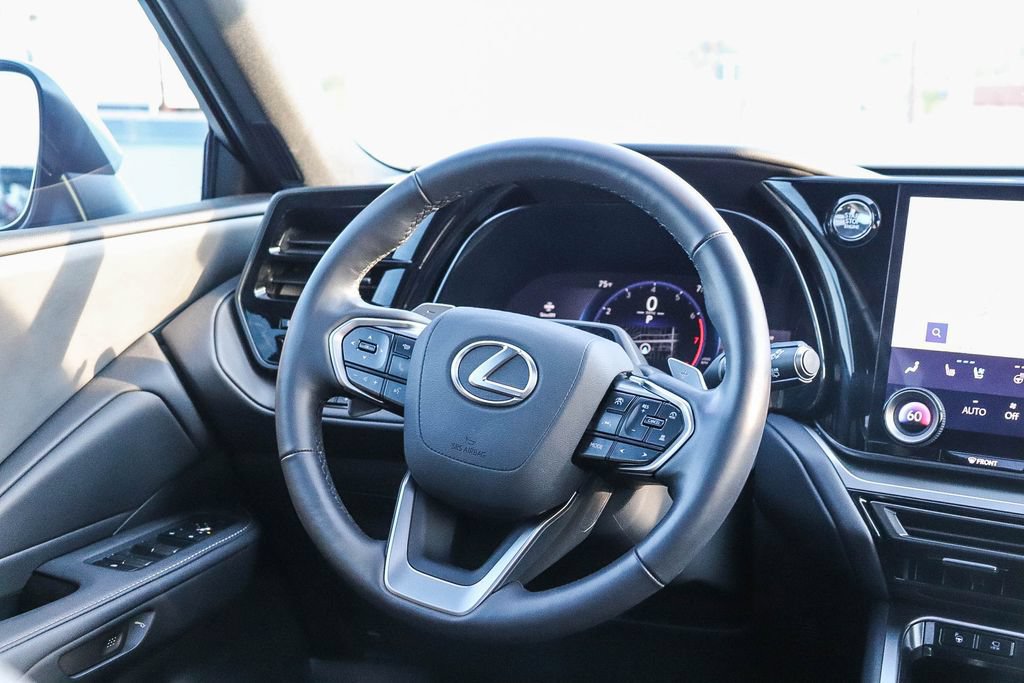 Used 2025 Lexus TX 350 AWD w/ Technology Package image 17