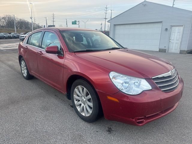 Used 2010 Chrysler Sebring Limited image 1