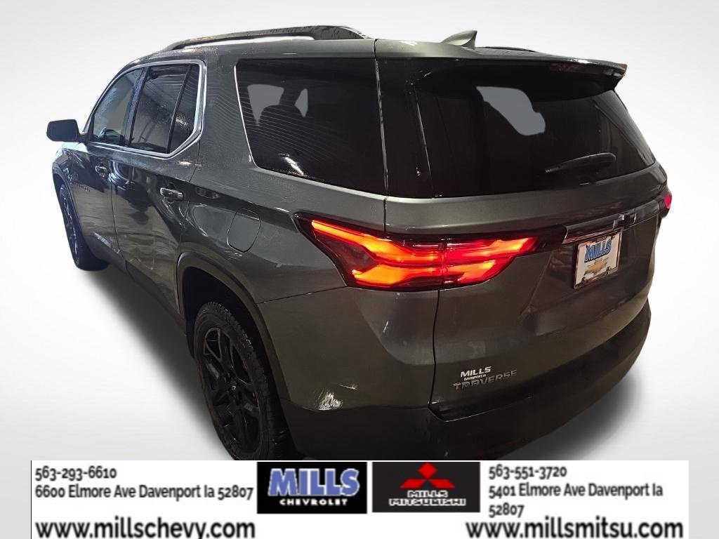 Used 2022 Chevrolet Traverse LT FWD image 3