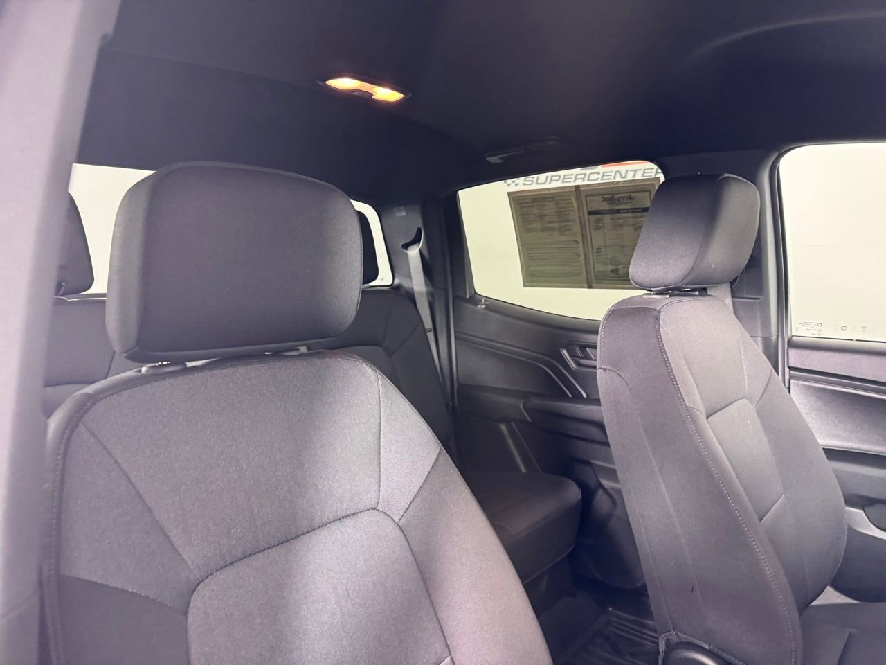 Used 2024 Chevrolet Colorado W/T image 31