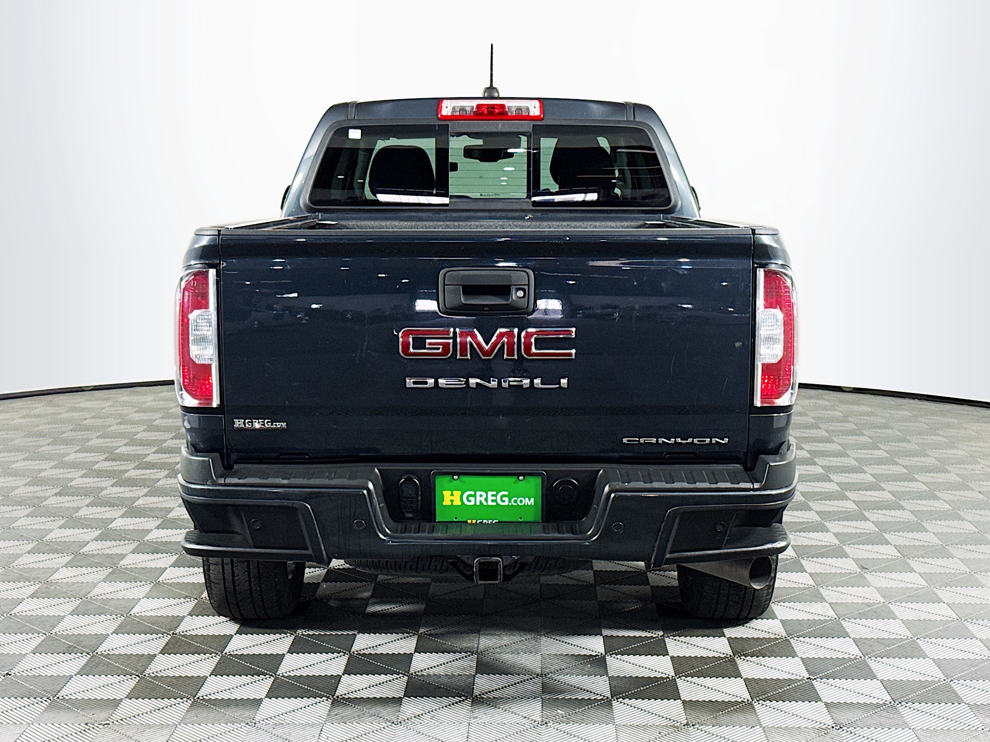 Used 2021 GMC Canyon Denali image 8