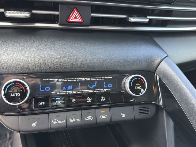 Used 2021 Hyundai Elantra SEL w/ Convenience Package image 30