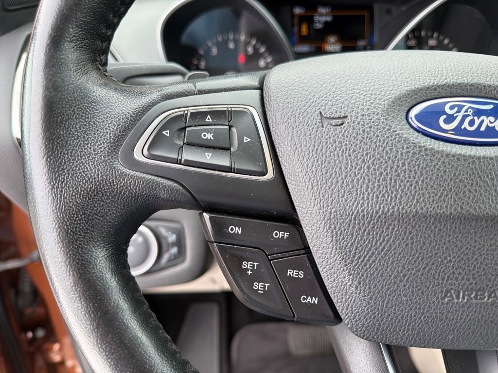 Used 2017 Ford Escape Titanium FWD image 25