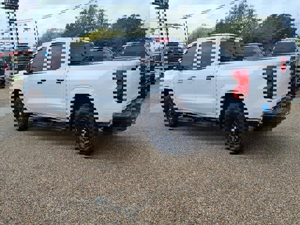 New 2026 Chevrolet Colorado W/T w/ WT Convenience Package II image 2