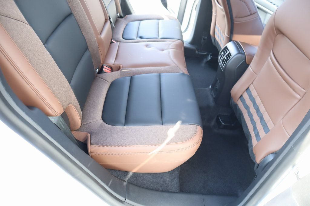New 2025 Ford Bronco Sport Outer Banks w/ Outer Banks Tech Package+ AWD/4WD image 15