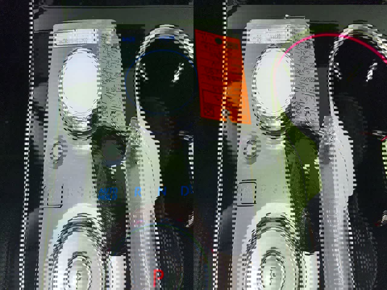 Used 2025 Genesis GV80 2.5T Standard image 24