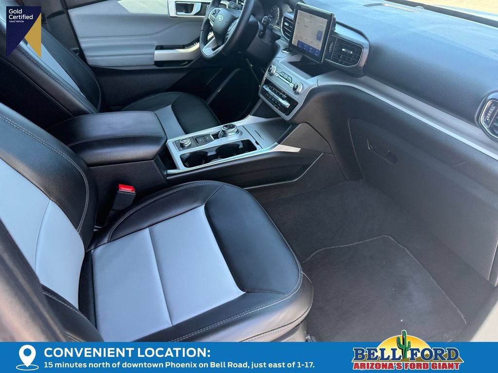 Certified 2023 Ford Explorer XLT w/ Equipment Group 202A AWD/4WD image 9