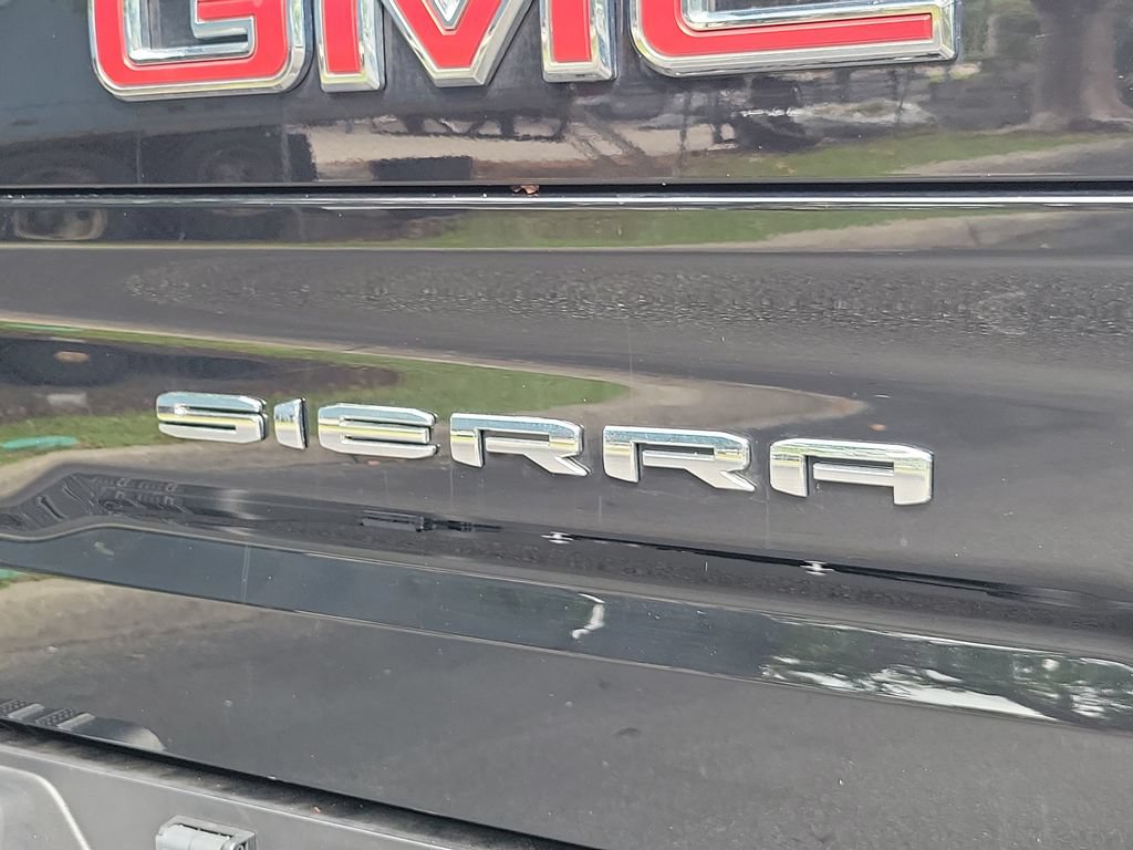 Certified 2022 GMC Sierra 1500 AT4 w/ AT4 Premium Package AWD/4WD image 28