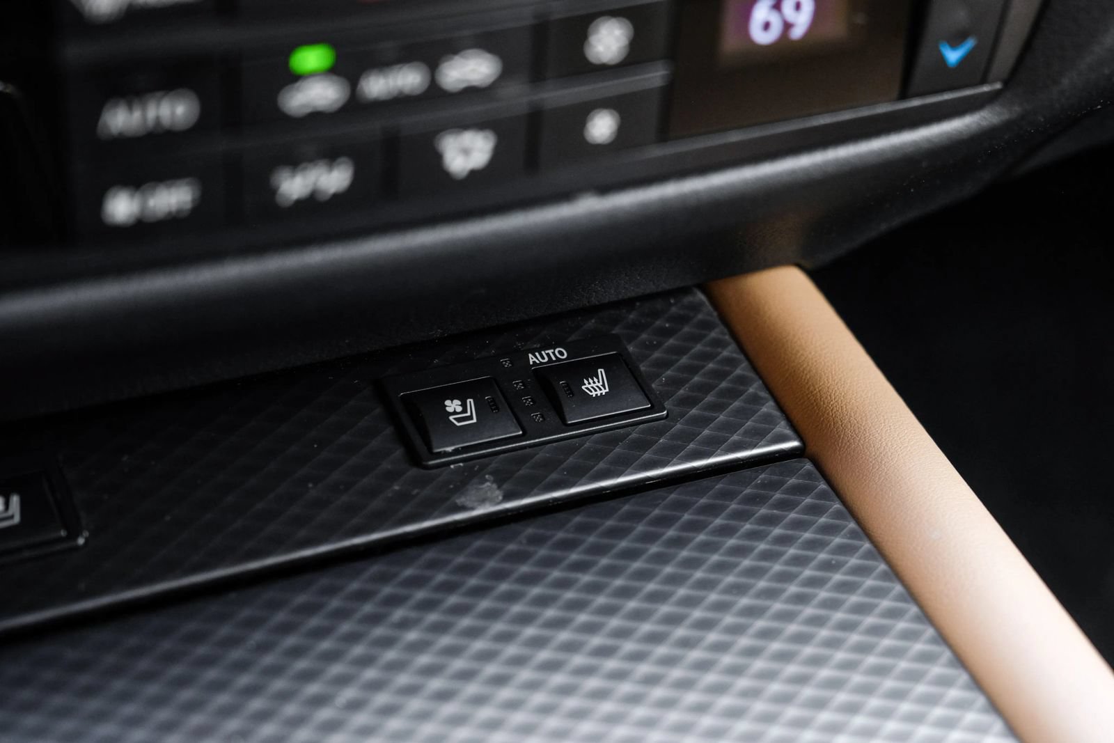 Used 2018 Lexus GS 350 F Sport RWD image 36