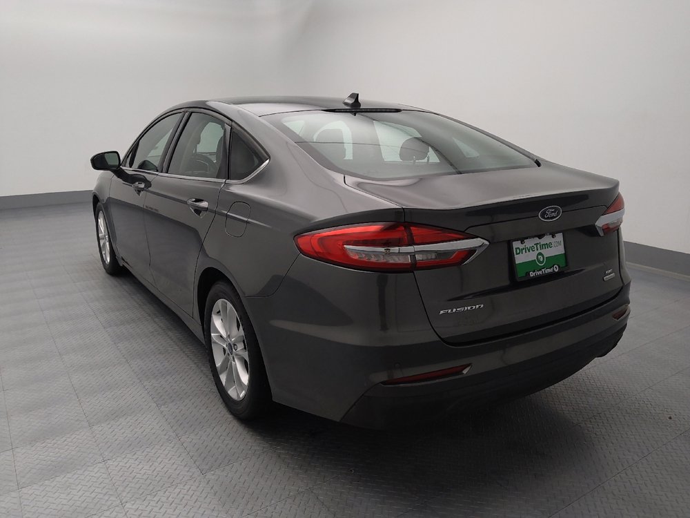 Used 2019 Ford Fusion SE image 5