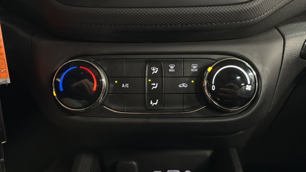 Used 2023 Chevrolet TrailBlazer LS image 28